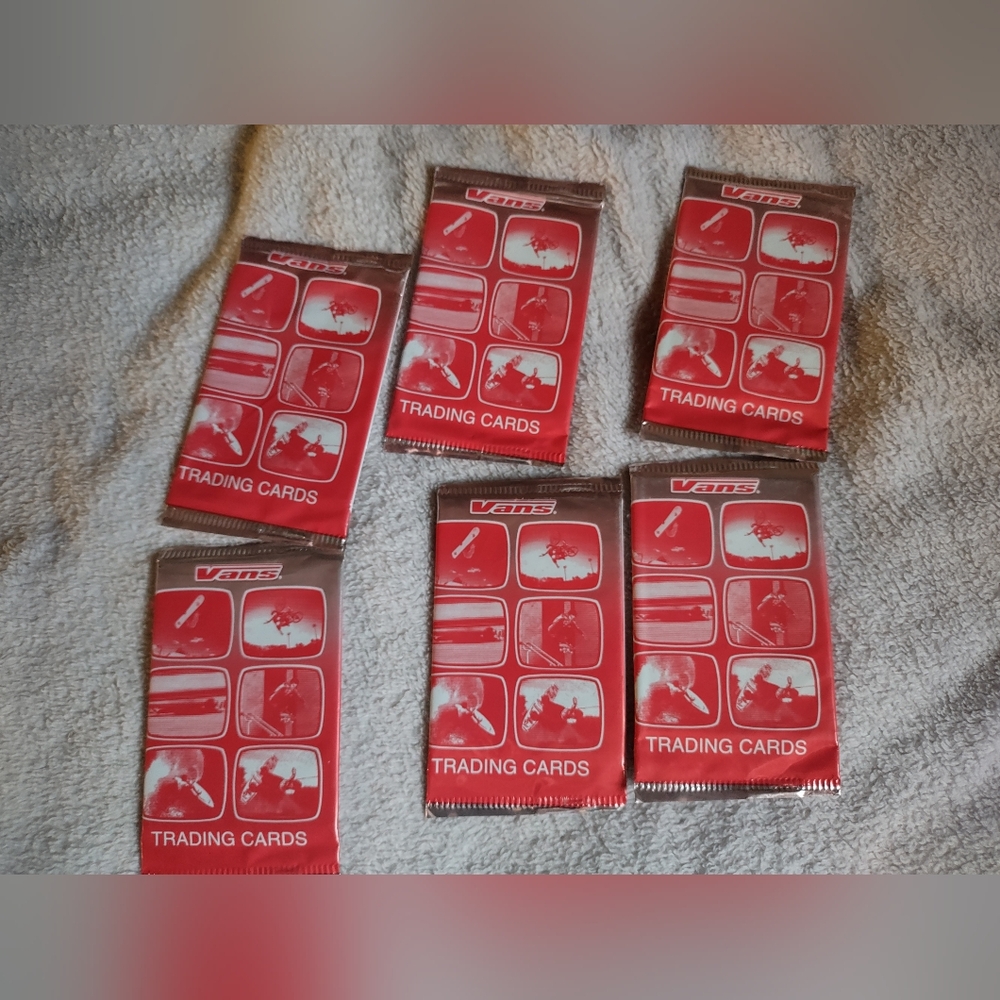 Vans Red Trading Cards Set